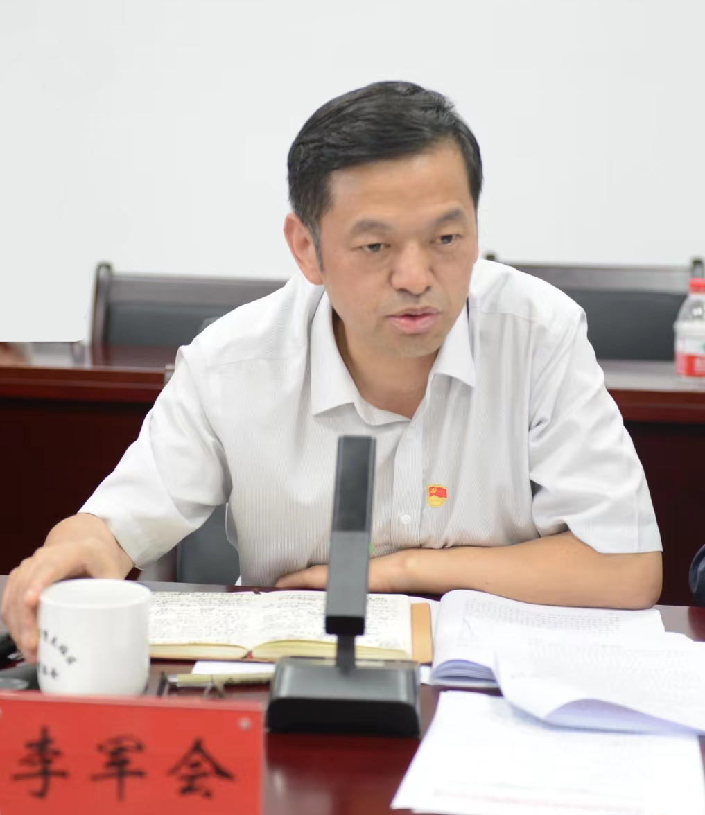huiyi02.jpg